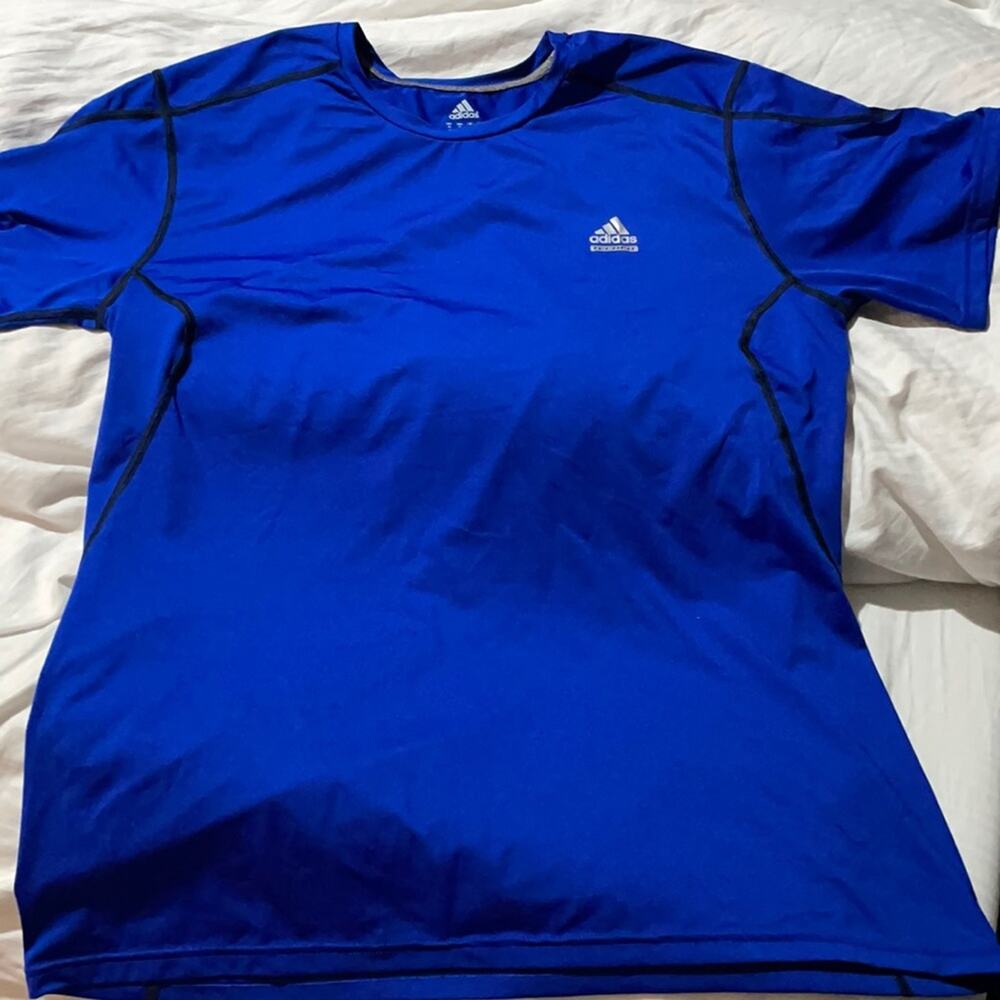 Adidas xl tech fit royal blue performance athletic short sleeve t euc climalite